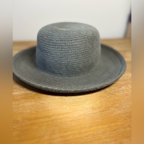 WALLAROO BRINDABELLA CHARCOAL LARGE BRIM HAT - Picture 1 of 6